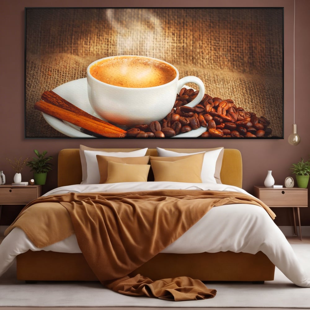 Tablou canvas cu tablou canvas cu ceasca de cafea si scortisoara, in rama de aluminiu negru, pe perete intr-un dormitor